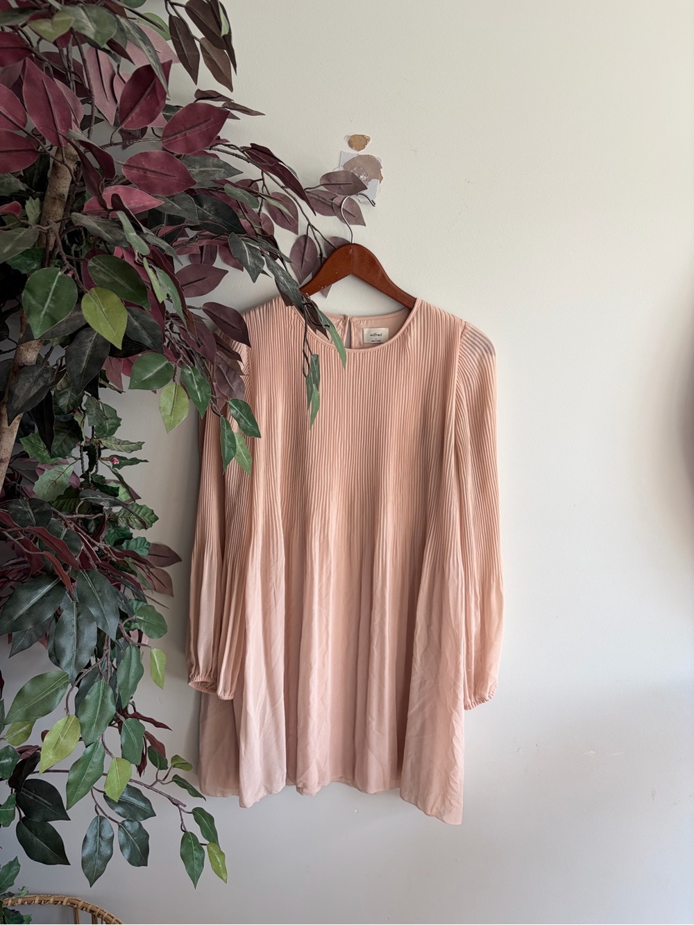 Wilfred Pleated Midi Dress in Blush - Picture 3 of 6